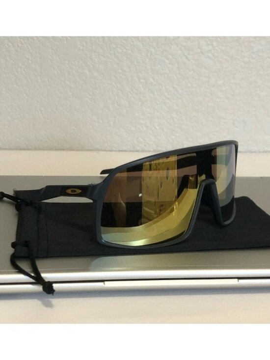 Oakley Other - OAKLEY SUTRO 24k Gray Matte Frame OO9406